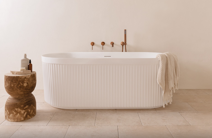 Bronte PLus Bathtub