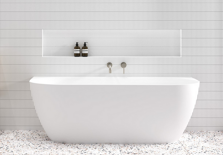 Glacier Back-To-Wall Bathtub