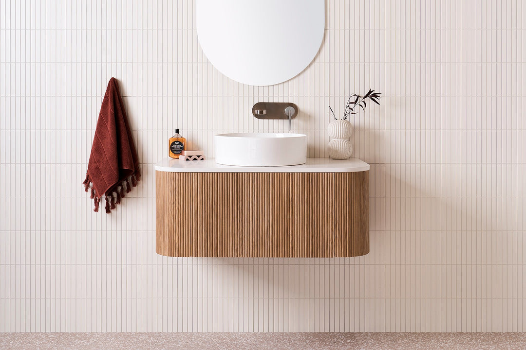 Waverley 900 Wall Hung