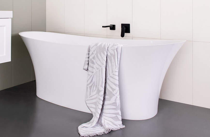 Rise Bathtub – Luxury Interiors Direct